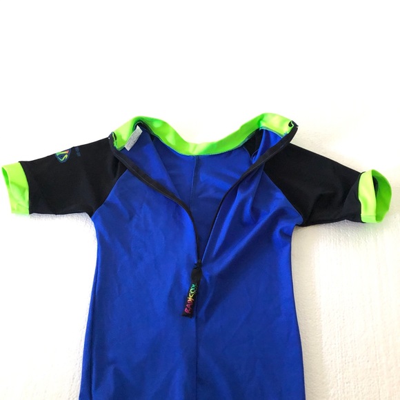 Skinz Radicool One Piece Swim Suit Rash Guard Zip - Picture 4 of 6